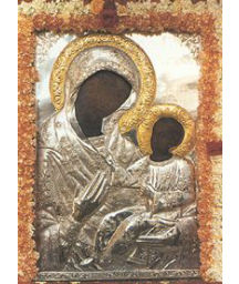 Απεικονίζεται η είκονα της Παναγίας της Λιαουτσιάνισσας και στην αγκαλιά της έχει τον Ιησού