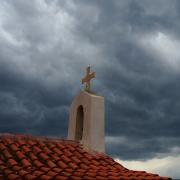 συννεφιά - εκκλησία 