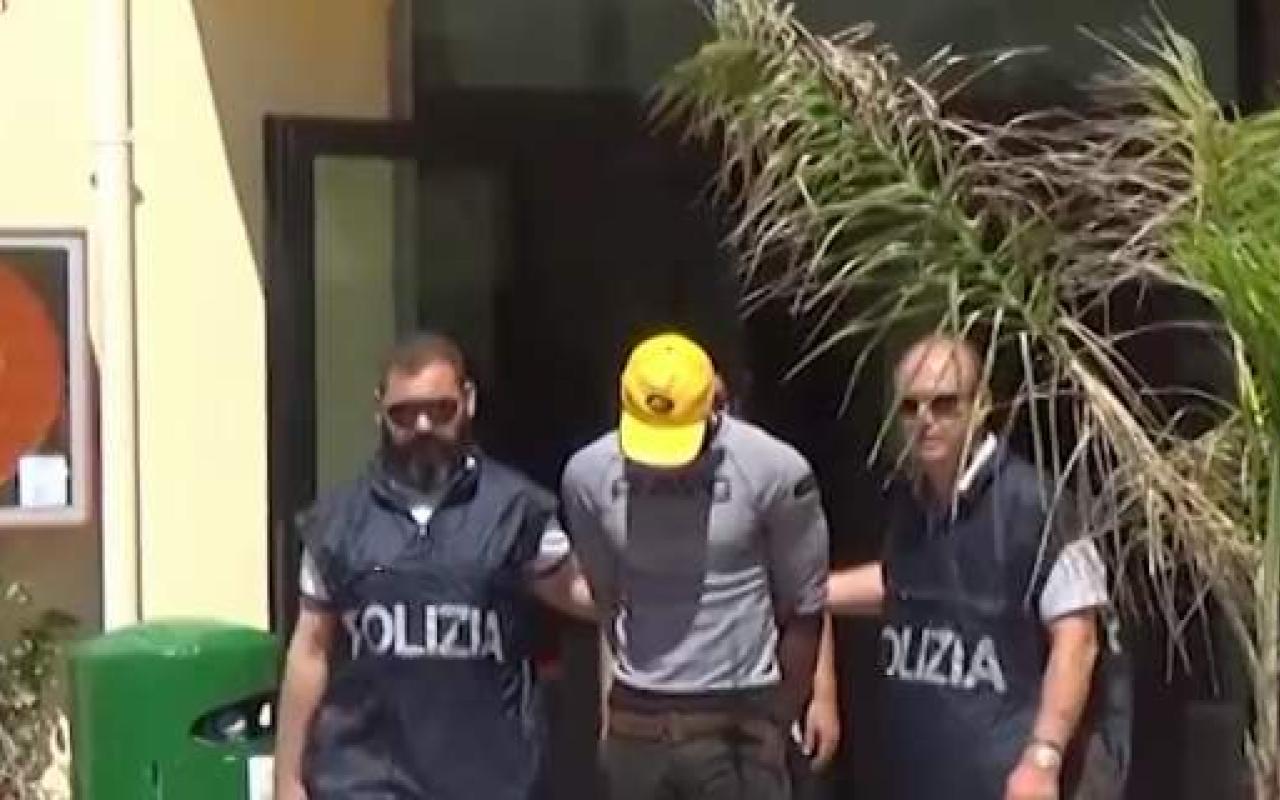 αστυνομια ιταλια