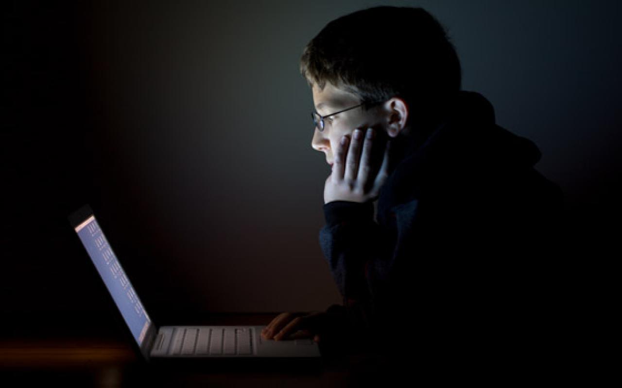 Tα σποτ της Δίωξης Ηλεκτρονικού Εγκλήματος για το cyberbullying και το chat με αγνώστους (βίντεο)