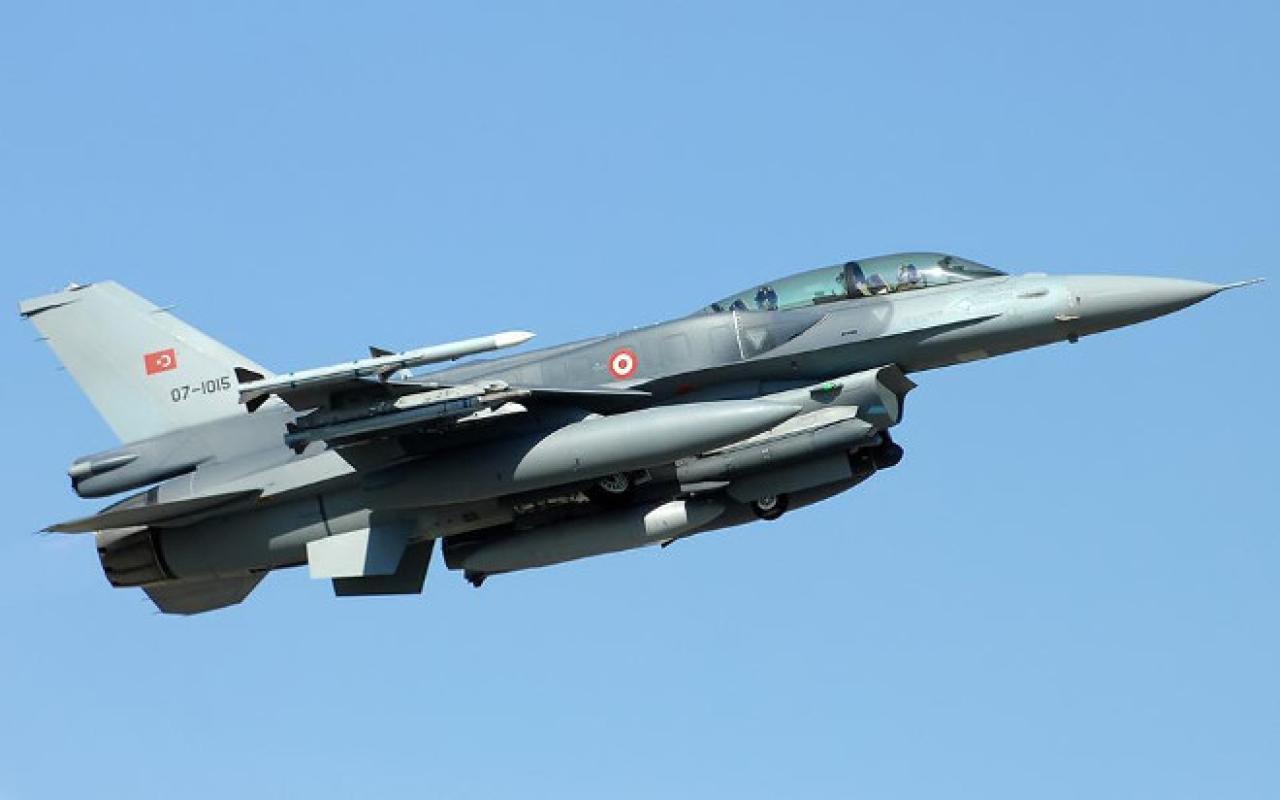 τουρκικο F-16.jpg