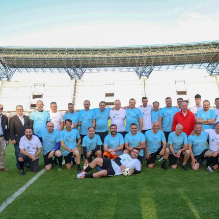 Φιλανθρωπικός αγώνας ποδοσφαίρου μεταξύ Δημοτικών και Περιφερειακών Συμβούλων και Δημοσιογράφων στο Παγκρήτιο Στάδιο
