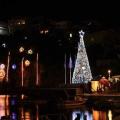 Χωρίς κόσμο η φωταγώγηση του δέντρου στον Άγιο Νικόλαο