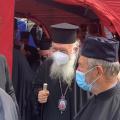 Ο Αρχιεπίσκοπος Ιερώνυμος στο συντονιστικό στο Αρκαλοχώρι