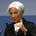 Κίνδυνο αποπληθωρισμού στην ευρωζώνη βλέπει η Κριστίν Λαγκάρντ