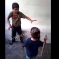 Λίβανος: Οργή από βίντεο που δείχνει 5χρονο να χτυπά προσφυγόπουλο