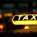 Οι οδηγοί ταξί απειλούν με απεργία και ζητούν την παραίτηση της κυβέρνησης