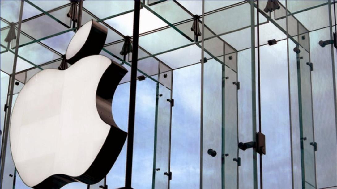 Η Κομισιόν καταγγέλλει την Apple ότι κάνει κατάχρηση της θέσης της 