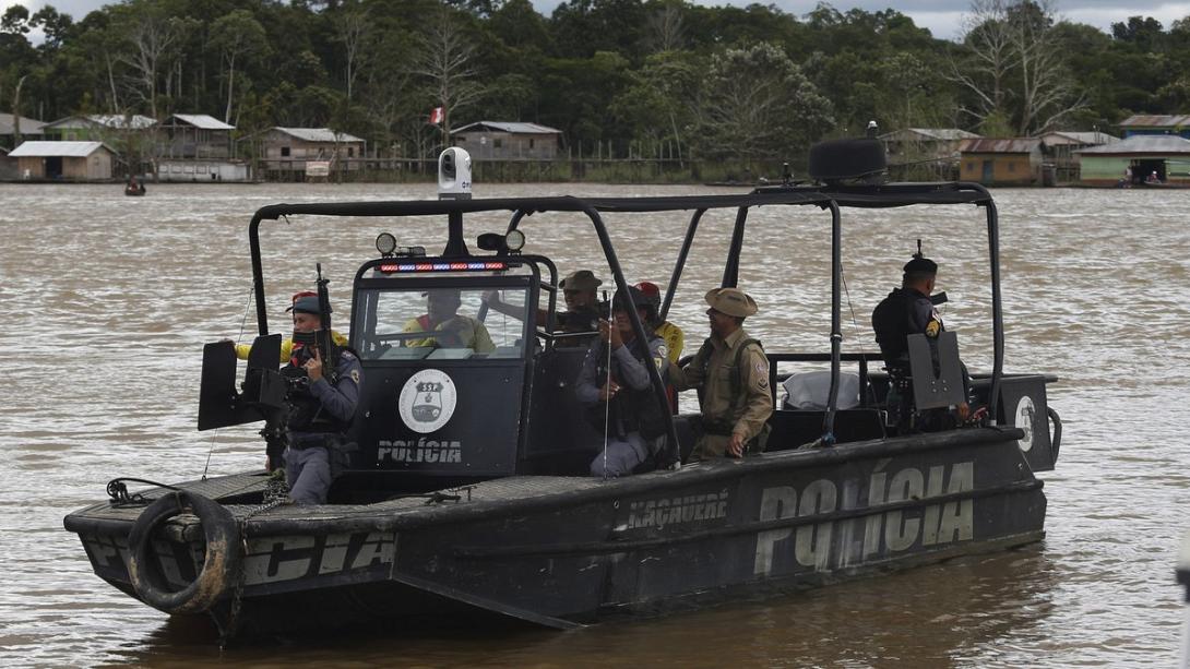 περού αστυνομία αμαζόνιος