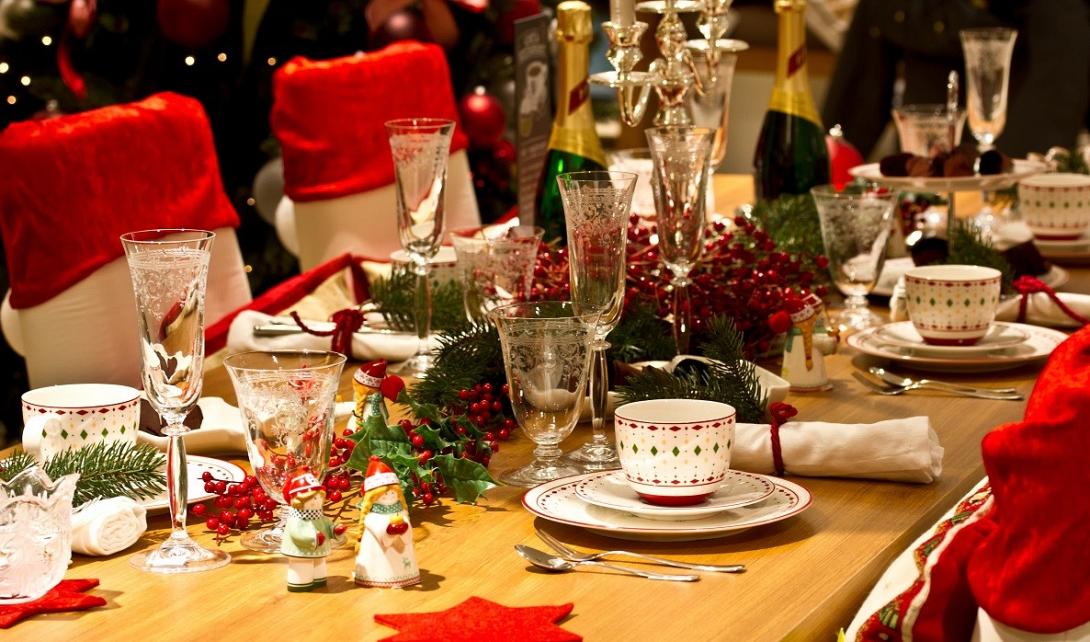 Χριστουγεννιάτικο τραπέζι