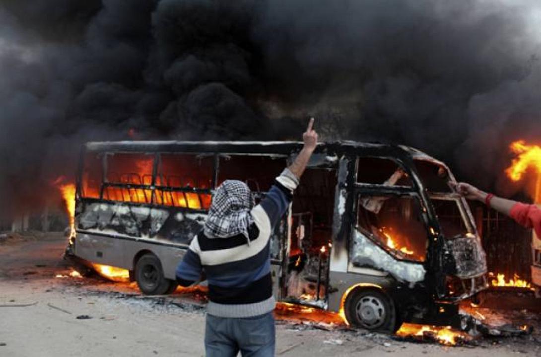 Αίγυπτος: Καμικάζι αυτοκτονίας πίσω απο την έκρηξη  σε τουριστικό λεωφορείο 