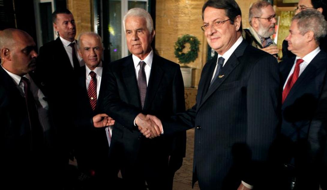 Τα κόμματα της Κύπρου απέρριψαν την πρόταση για τριμερή συνάντηση