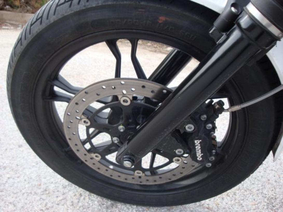Ηράκλειο: Καλούνται για έλεγχο οι μοτοσικλέτες με διπλό τροχό