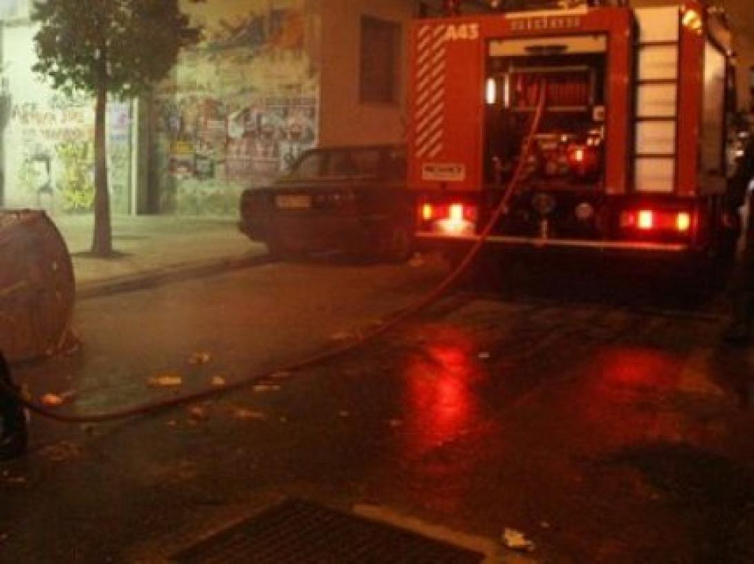 Χανιά: Η φωτιά στο τρίκυκλο έκαψε και τα διπλανά μηχανάκια 