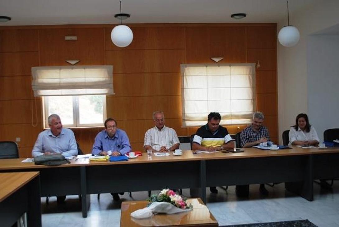 Συνάντηση εργασίας στο Δήμο Χερσονήσου για το Φράγμα Αποσελέμη
