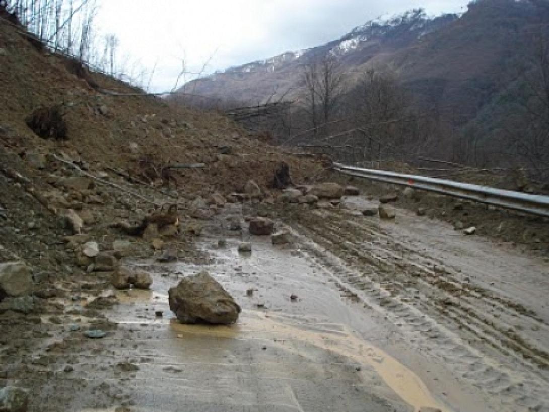 Κατολισθήσεις και καταρρακτώδης βροχή στην Κρήτη - Που εντοπίζονται τα προβλήματα