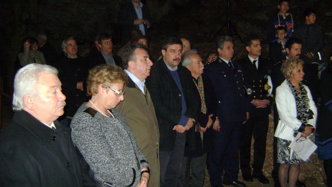 Σε κλίμα συγκίνησης οι εκδηλώσεις στο σπήλαιο του Μελιδονίου