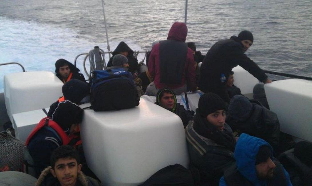 Ολοκληρώθηκε η επιχείρηση διάσωσης μεταναστών δυτικά της Κρήτης