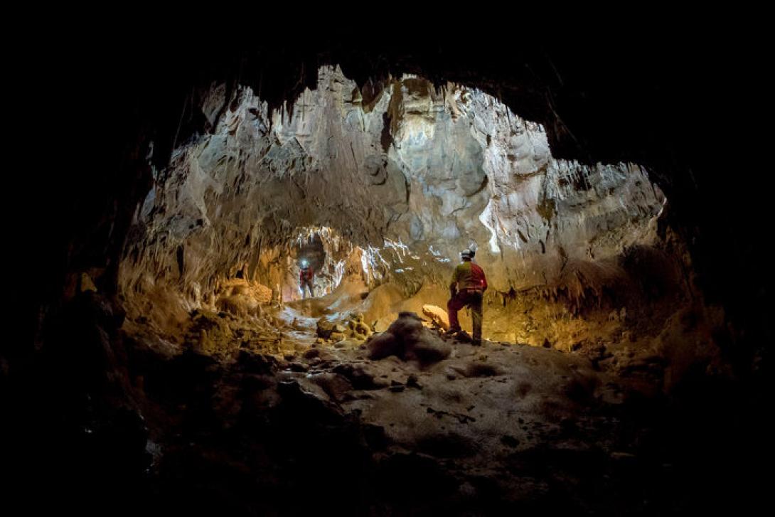σπήλαιο αστροναύτες σλοβενία