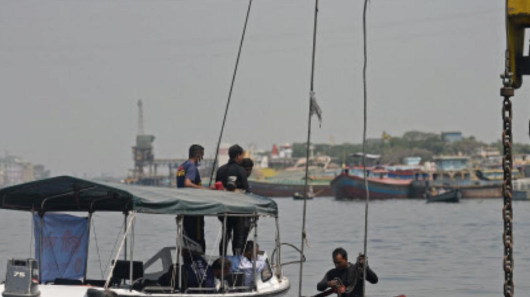Μπαγκλαντές σύγκρουση πλοίων