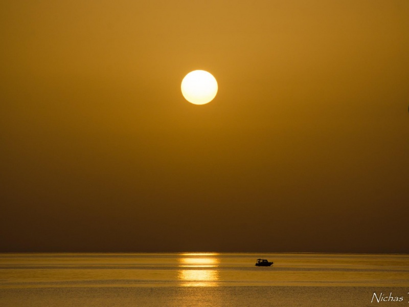 ανατολή σκόνη