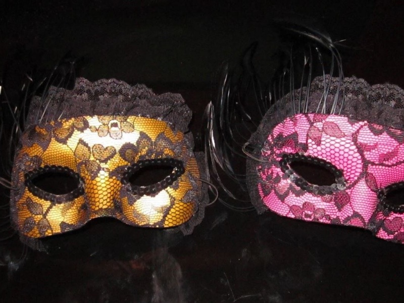 apokriatikes_maskes.jpg apokriatikes_maskes.jpg
