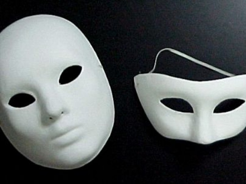 apokriatikes_maskes2.jpg apokriatikes_maskes2.jpg