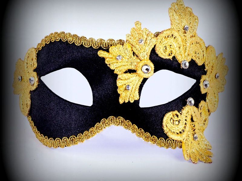 apokriatikes_maskes7.jpg apokriatikes_maskes7.jpg