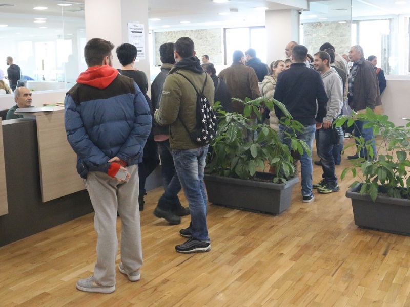 μηχανολογικό ουρές μηχανολογικό ουρές