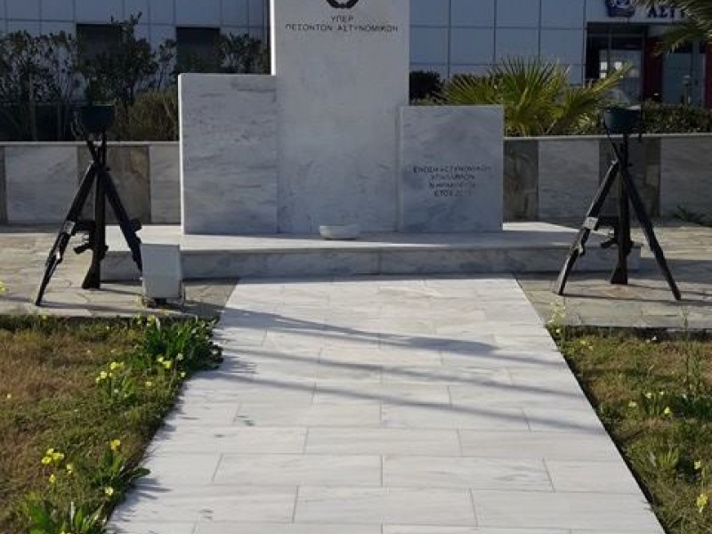 τρισαφιο αστυνομικων τρισαφιο αστυνομικων