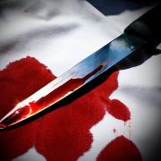 μαχαίρι αίματα