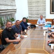 Συνάντηση Περιφερειάρχη Κρήτης με Σωματείο Οδηγών  Τουριστικών Λεωφορείων 