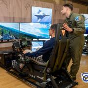 Στο Ηράκλειο οι προσομοιωτές F16 και F35