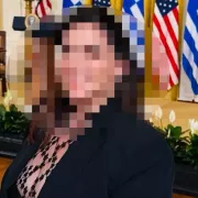 δημοσιογράφος Άμπου Ντάμπι