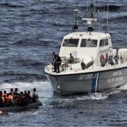 μεταναστες λιμενικο