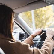 οδήγηση (φωτογραφία από create.vista.com)