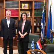 ΠΡΕΣΒΗΣ ΟΛΛΑΝΔΙΑΣ ΣΤΗΝ ΠΕΡΙΦΕΡΕΙΑ