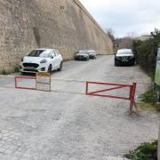 Ενετικά Τείχη - στάθμευση 