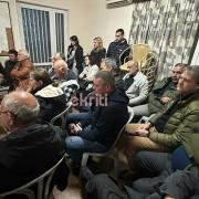 μαλάδες κάτοικοι δομή