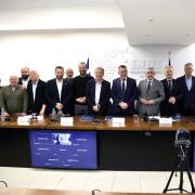 αρναουτακησ