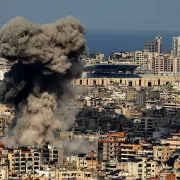 πολεμος μεση ανατολη