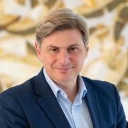 νικολας φαραντουρης 