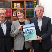 Πρέσβης της Φινλανδίας -Αρναουτάκης