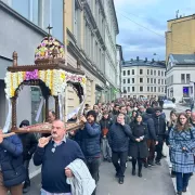 νορβηγία έλληνες πάσχα