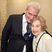 Ο Καλοκαιρινός με την μητέρα του