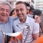 ΑΡΝΑΟΥΤΑΚΗΣ ΚΟΝΤΗΣ