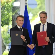 μακρον - μητσοτακης 