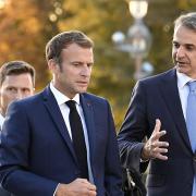 μητσοτάκης μακρόν