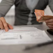 ρύθμιση χρεών 