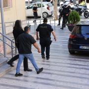 απεσωκάρι αυτοδιοκητικός
